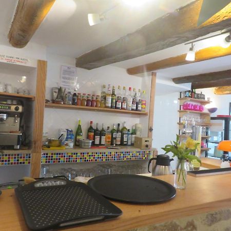 Auberge De La Petite Casserole Revest-des-Brousses Esterno foto